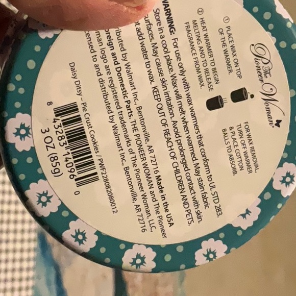 The Pioneer Woman figural wax melts scent pie crust cookies.Lot of 2 - Picture 16 of 16